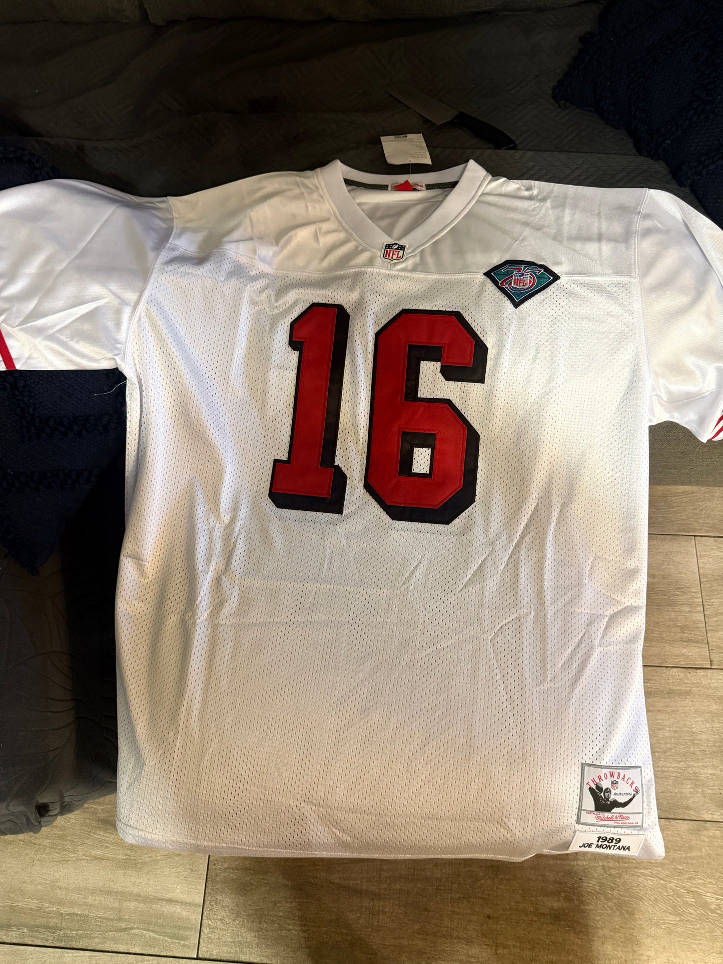 49rs Montana jersey