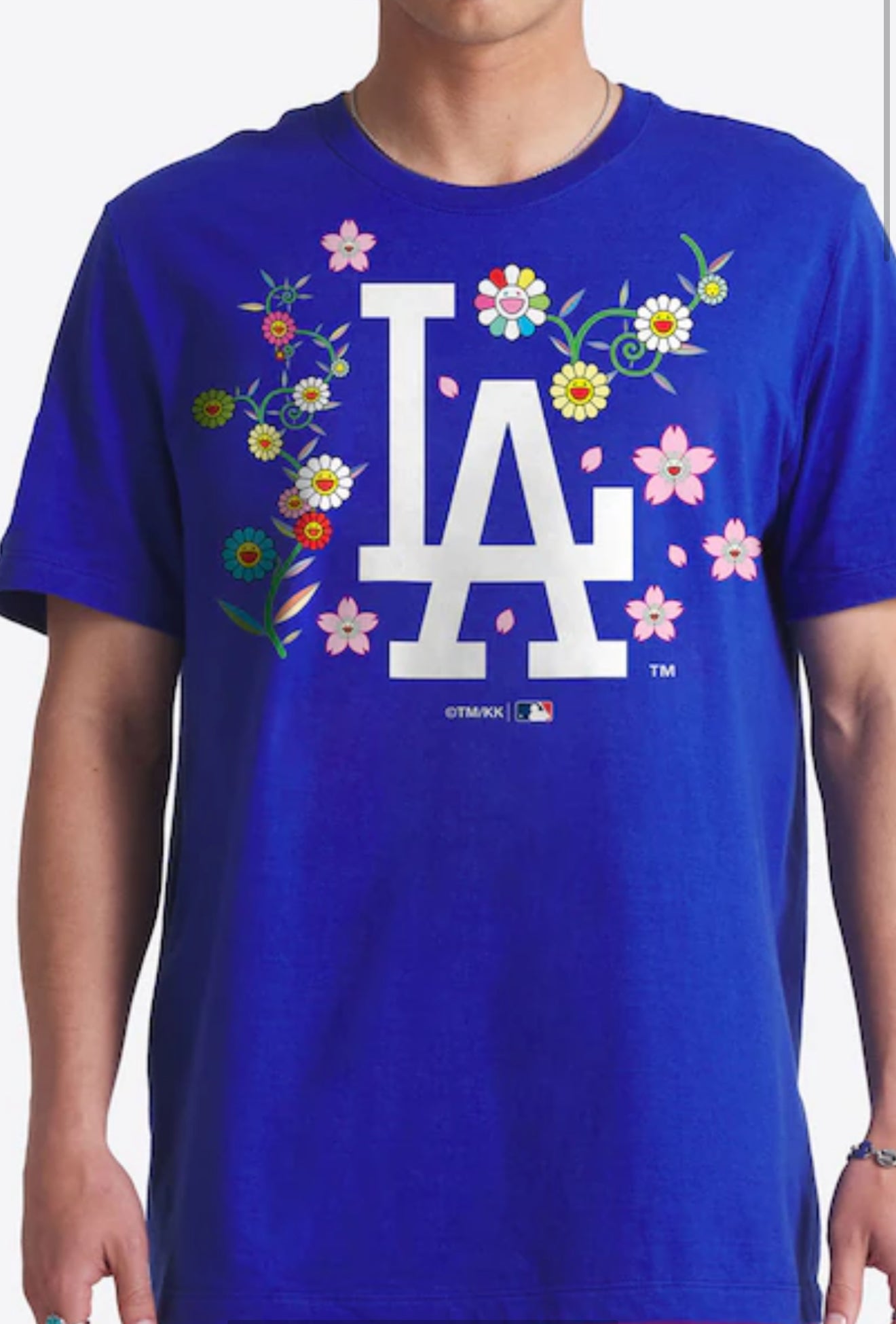 Dodgers Tokio y shirts