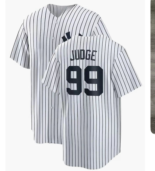 Yankees customize Jerseys